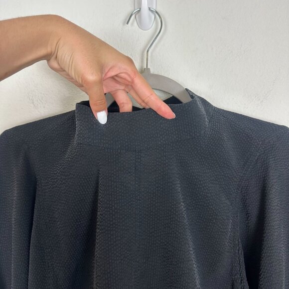 Everlane Mock Neck Blouse 16 Balloon Sleeve Minimalist Contemporary Keyhole Back - Picture 2 of 11